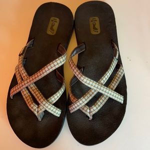 Teva mush sandals